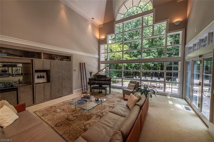 Homes for Sale in Akron & Canton